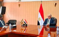 سويلم يلتقي الوفد الأوغندي المشارك في اجتماع المشروع المصري الأوغندي لمقاومة الحشائش المائية بالبحيرات العظمى