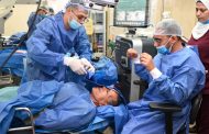 طب وجراحة العيون بمستشفى سوهاج الجامعي ينجح في زراعة 57 عدسة لمرضى المياه البيضاء
