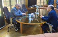 عصمت يتابع مع رئيس الهيئة تطور الأعمال ومستجدات التنفيذ فى مشروعات الكيانات الاقتصادية الخاصة بتعظيم العوائد للخامات النووية