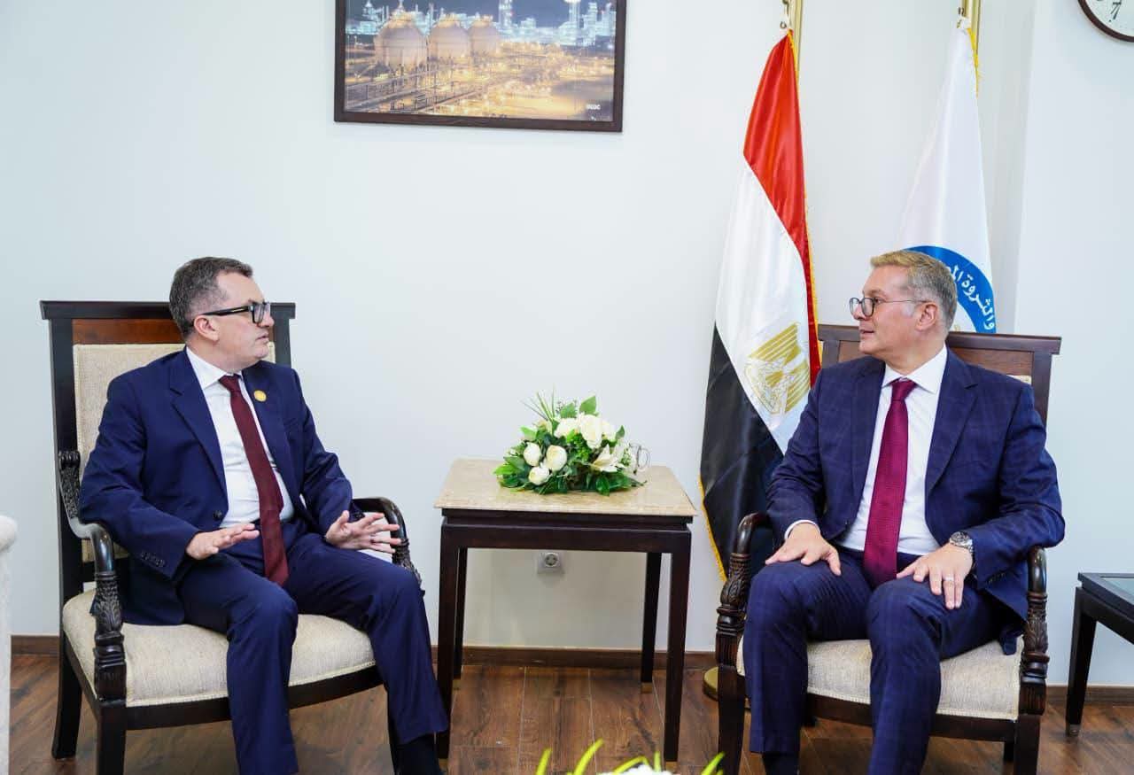 وزيرا التخطيط والبترول يبحثان جهود تحقيق أمن الطاقة ضمن خطة التنمية الاقتصادية والاجتماعية
