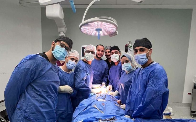 فى إصابة نادرة.. إنقاذ طفل بمستشفيات سوهاج الجامعية بعد اختراق إبرة لجدار عضلة القلب