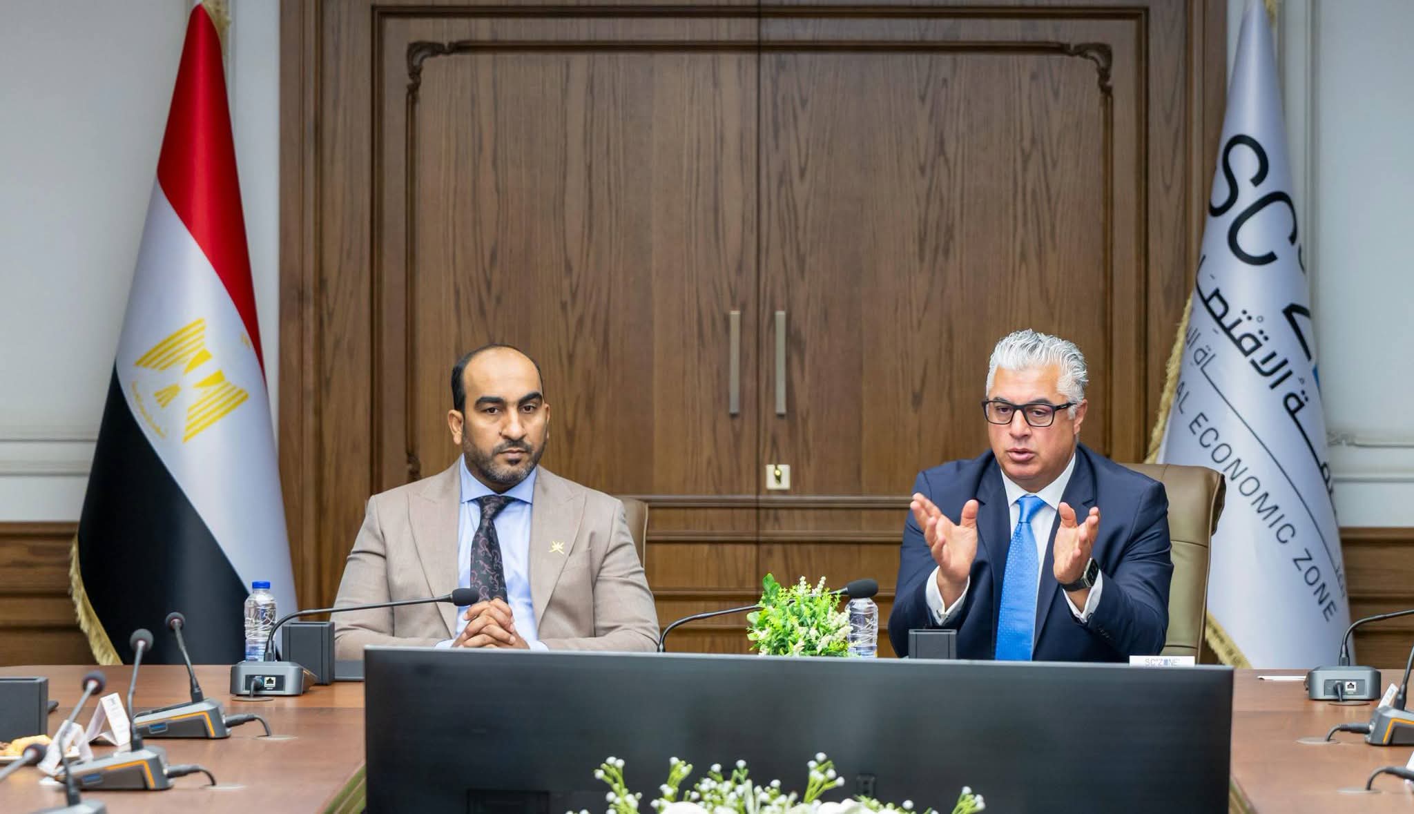 جمال الدين يستقبل وفدًا عُمانيًا لبحث فرص التعاون والاستثمار وتعزيز التكامل الصناعي واللوجستي