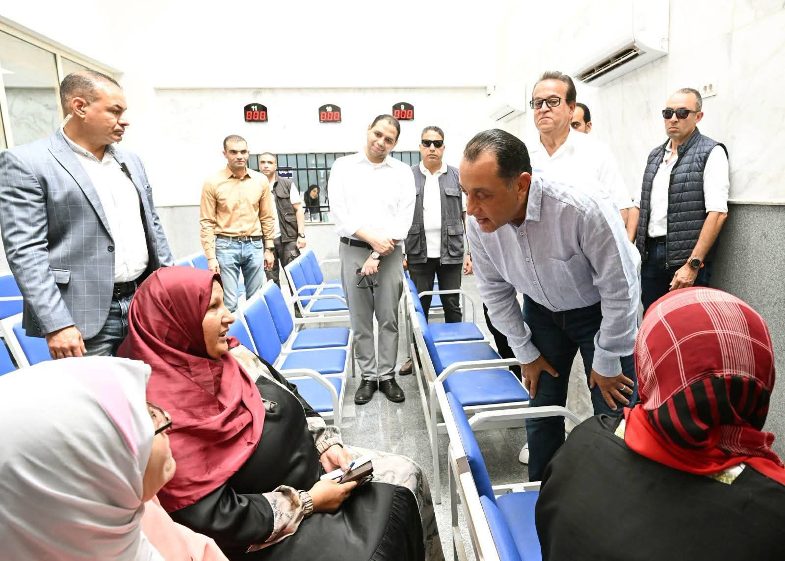 رئيس الوزراء يتفقد مركز طب الأسرة بقرية سندبسط ضمن مشروعات المبادرة الرئاسية 