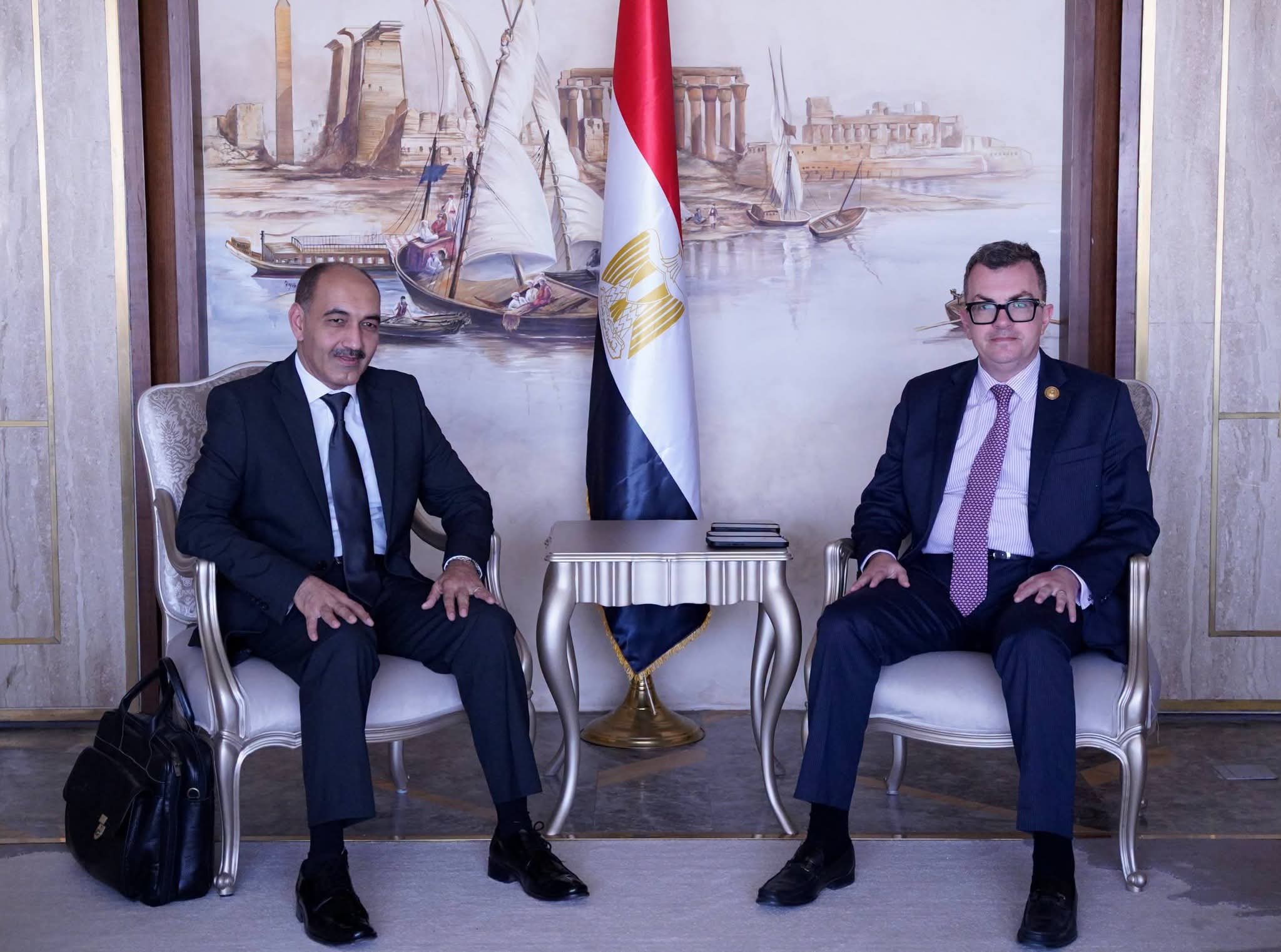 وزير التخطيط يبحث سبل التعاون مع الرئيس التنفيذي لوكالة الفضاء المصرية