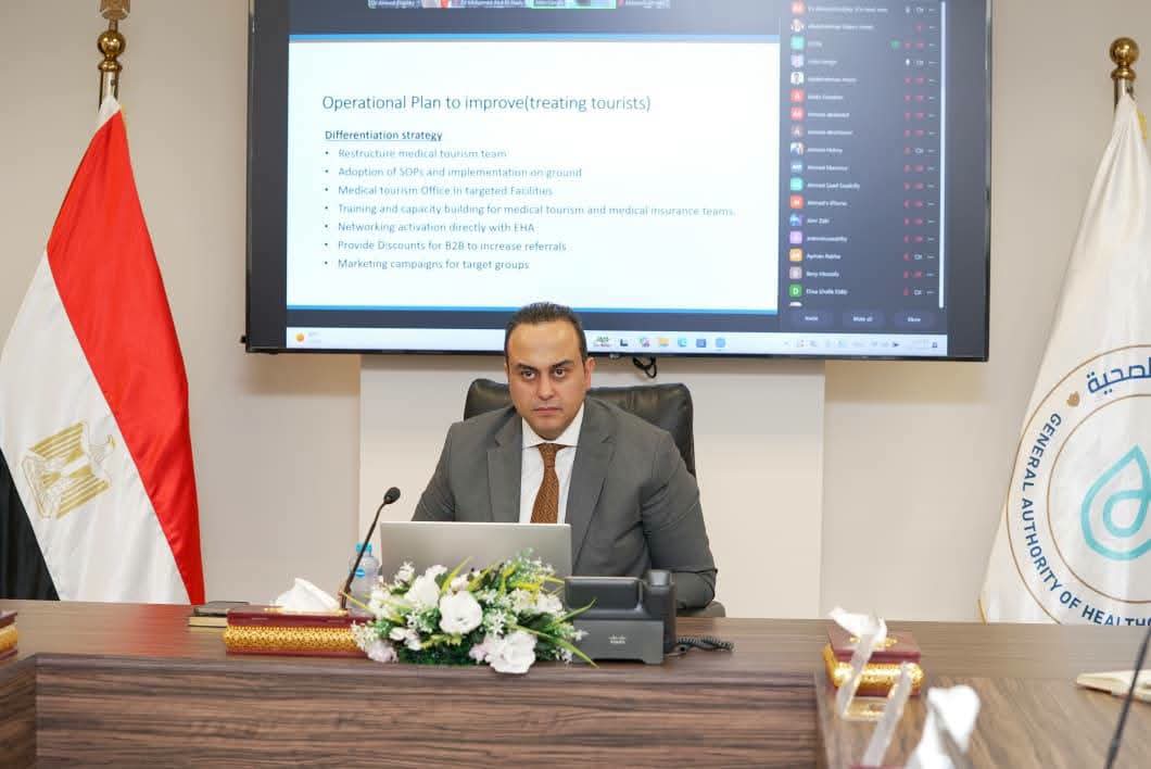 السبكي يعقد اجتماعًا موسعًا لتعزيز ملف السياحة الصحية والعلاجية