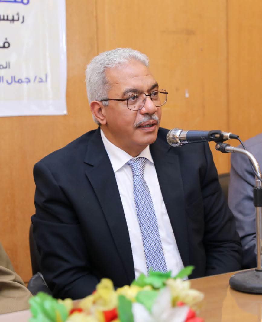 نادي أعضاء هيئة التدريس بجامعة الأزهر يكرّم رئيسي الجامعة: السابق الدكتور سلامة داود والحالي