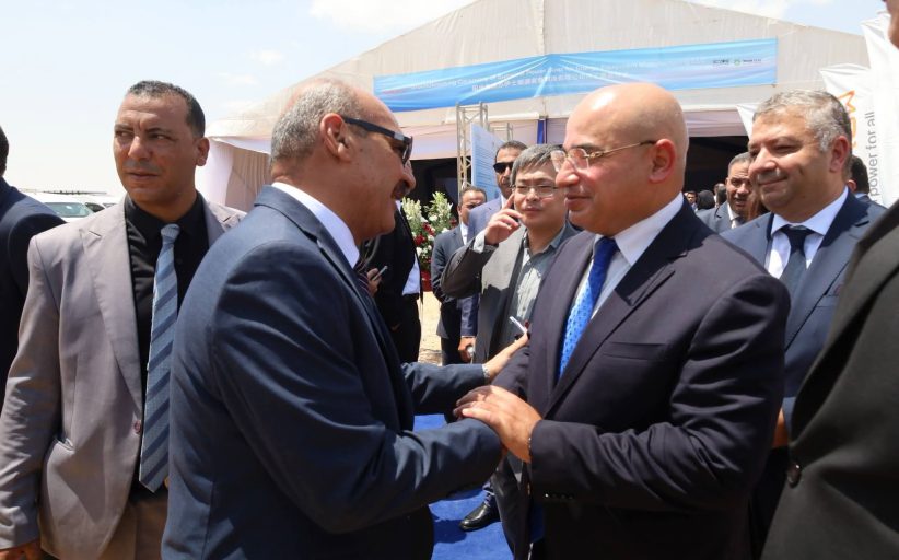 محافظ السويس: مشروعات الطاقة تعزز مكانة السخنة الصناعية والإستثمارية