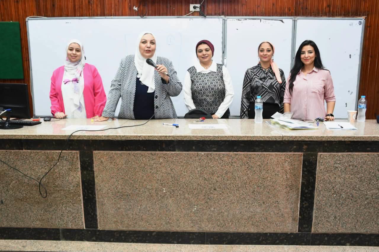 تمريض عين شمس تستضيف طلاب جامعة الطفل ضمن فعاليات البرنامج تحت شعار «احلم.. اعمل.. أبدع»