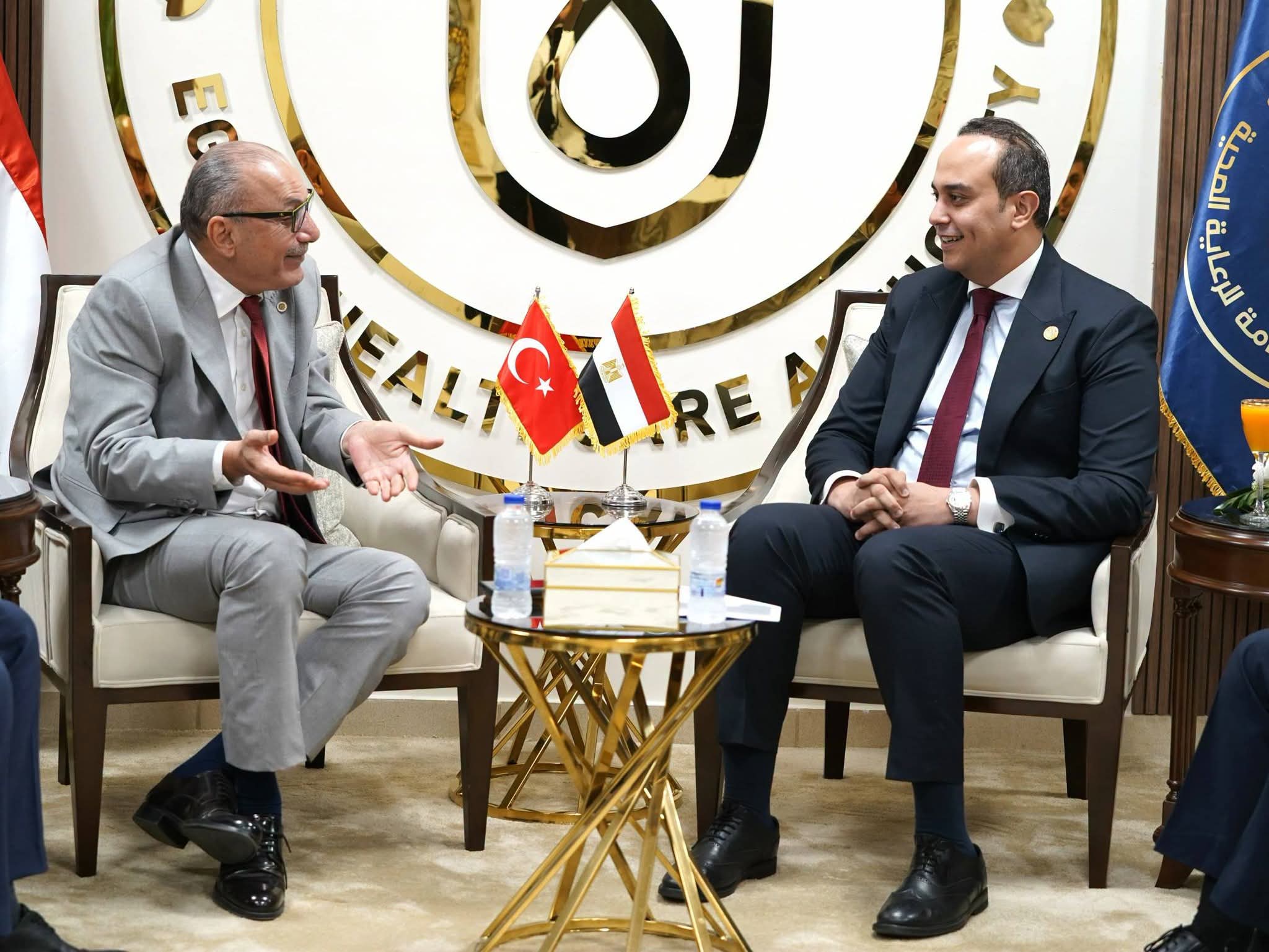 السفير التركي يبحث مع رئيس هيئة الرعاية الصحية التعاون الطبي ودعم مرضى غزة