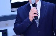 رئيس جامعة سوهاج يسلّم شهادات ختام «فتيات الأرض» لـ100 فتاة ويعلن قرب إطلاق هاكثون للزراعة الذكية مناخيًا