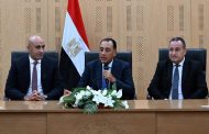 رئيس الوزراء يلتقى أوائل طلبة شهادة الثانوية العامة