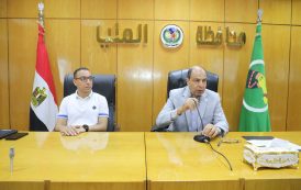 محافظ المنيا يستجيب لـ150 طلباً وشكوى ويوجه بتطهير الترع