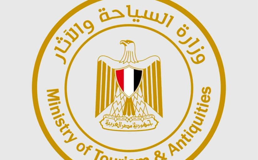 وزير السياحة يصدر قرارين بإعادة تشكيل اللجنتين الدائمتين للآثار المصرية واليونانية والرومانية