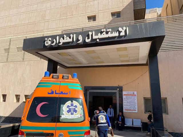 فريق جراحة القلب والصدر بمستشفي الطوارئ بجامعة سوهاج ينقذ مصابًا من طعنة نافذة بالصدر