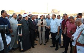محافظ الوادي الجديد تتفقد استئناف أعمال إحلال وتجديد المسجد الكبير بالبشندي