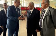 وزير الطيران فى زيارة ميدانية لمطار القاهرة الدولي لمتابعة مستوى الخدمات وانسيابية حركة التشغيل