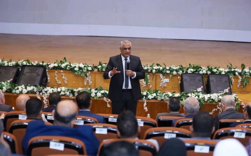 جمبلاط يوجه بدراسة المقترحات التطويرية وتحديد الأفكار الأكثر قابلية للتنفيذ والتطبيق