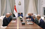 السيسي يستقبل رئيس «إيني» بالعلمين: تعزيز الاستثمارات وضخ حفر 230 بئراً لترسيخ مصر مركزاً إقليمياً للغاز