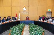 المنشاوي تبحث مع نائب رئيس شركة (CSCEC) الصينية تعزيز التعاون في تنفيذ المشروعات الكبرى