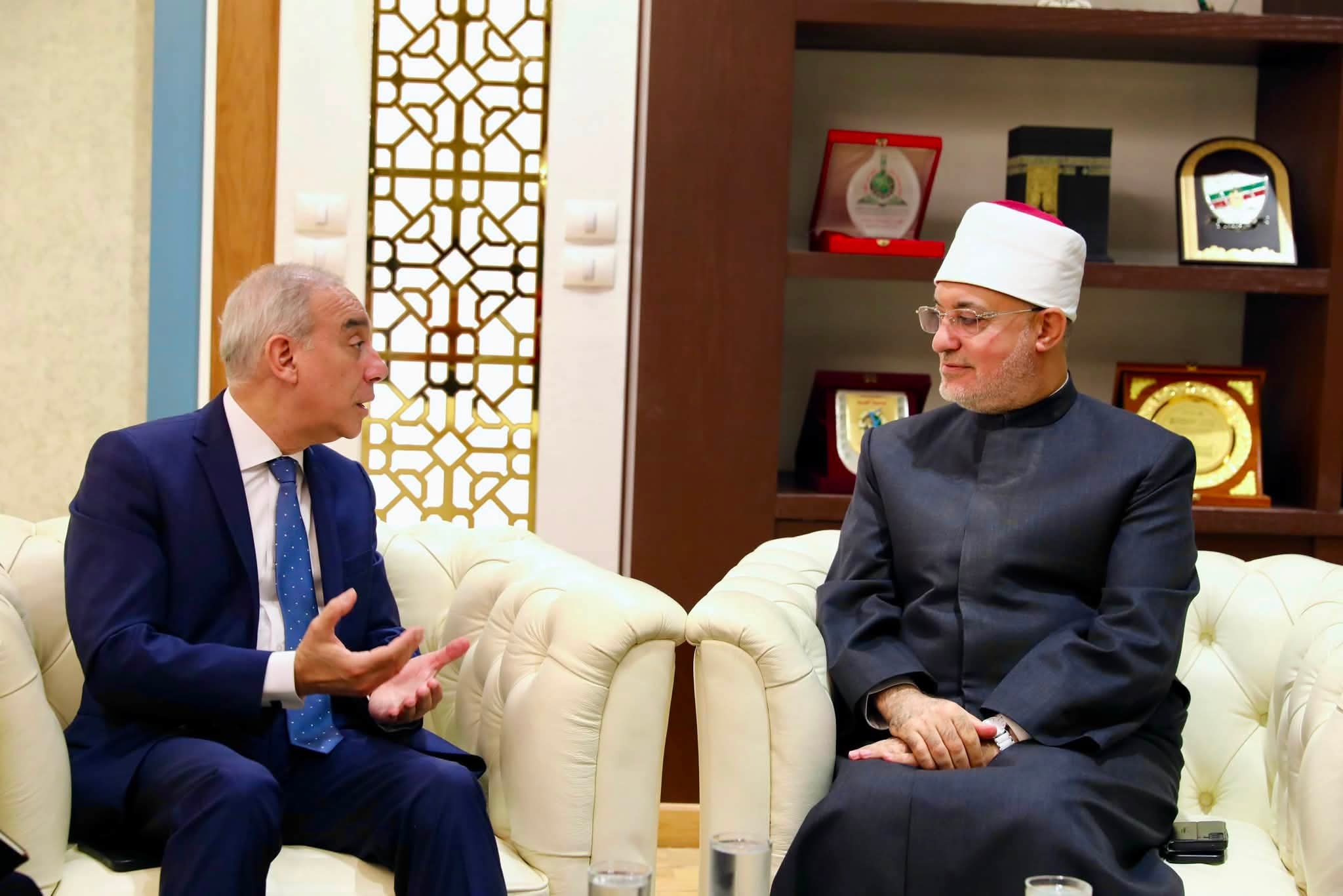 مفتي الجمهورية يستقبل رئيس الهيئة العامة للاستعلامات لبحث سبل التعاون المشترك