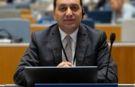 المستشار محمد عادل متحدثاً باسم رئاسة مجلس الوزراء