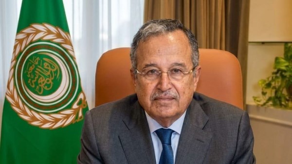 نبيل فهمي يشيد بالجهود الدبلوماسية لسلطنة عمان للتوصل إلى ترتيبات تساعد على فتح مضيق هُرمز
