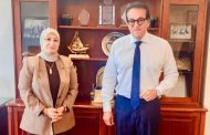 وزير الصحة ونقيب التمريض يبحثان تطوير منظومة التمريض والاستفادة من الكوادر المؤهلة