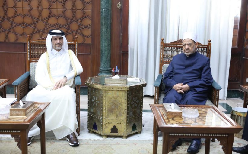 شيخ الأزهر يستقبل السفير القطري لبحث تعزيز التعاون العلمي والدعوي