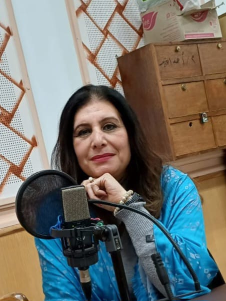 تعرف على الاغنيه التى ابكت احمد رامى و سر تسميته بشاعر الشباب فى اغانى منسيه على اذاعة القاهرة الكبرى الاحد