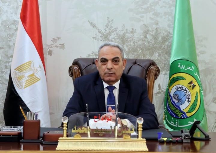 محافظ الإسماعيلية يقرر إحالة عدد من المسئولين للنيابة العامة والنيابة الإدارية