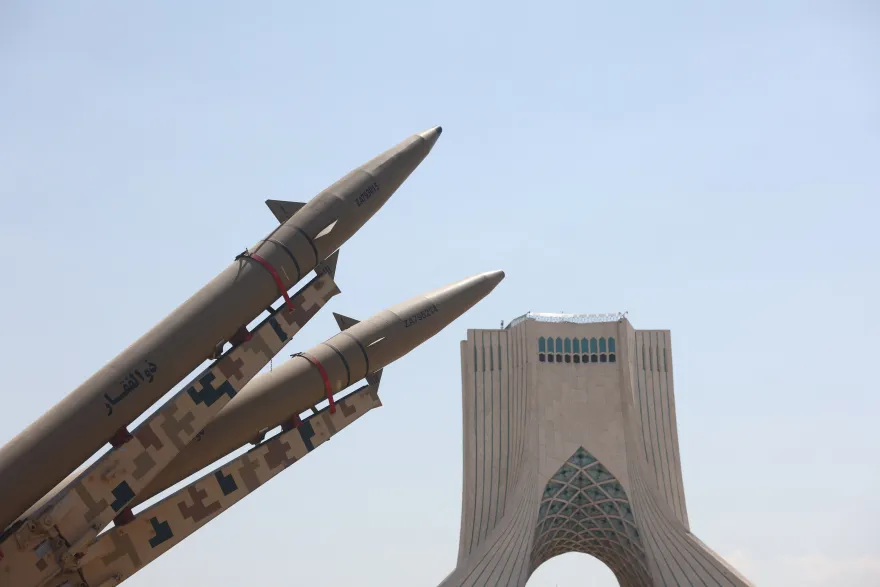 إيران تهدد بمهاجمة دول الخليج إذا تعرضت لهجمات أمريكية جديدة