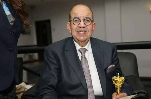 رحيل هادئ لقامة درامية لم تفقد بريقها.. الموت يغيب الفنان محمد التاجي عن عمر ناهز 72 عامًا