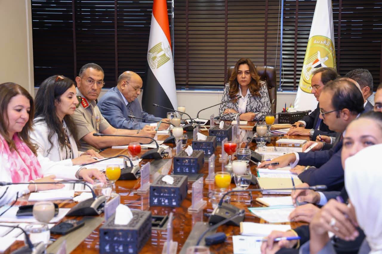 عوض: حماية البيئة ليست عائقاً أمام الاستثمار.. وتنفيذ مشروعات متكاملة لتطوير المحميات الطبيعية
