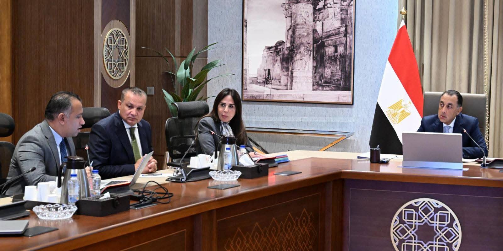 رئيس الوزراء يتابع ملفات العمل الخاصة بالهيئة العامة للتنمية السياحية