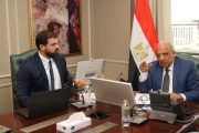 عصمت يبحث مع شركة «هيكا داتا» وتحالف أمريكي متطلبات التغذية الكهربائية