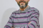 احمد العموشي يكتب.. صناعة المسرح