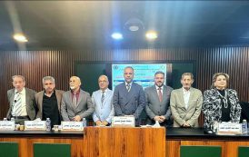 د. كمال يونس يكتب.. المعالجات الإخراجية للتوبولوجيا في المسرح المعاصر