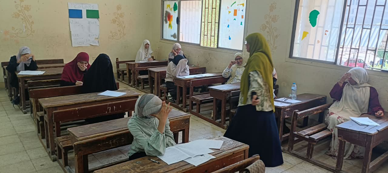 انطلاق امتحانات الطلاب المصريين العائدين من الخارج بالأزهر.. والتصحيح أولًا بأول